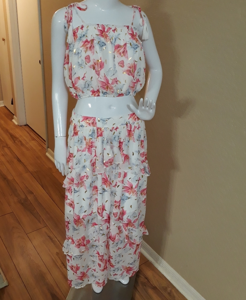Beautiful 2 pc. Fanco Maxi skirt Set